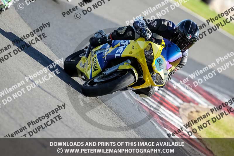 donington no limits trackday;donington park photographs;donington trackday photographs;no limits trackdays;peter wileman photography;trackday digital images;trackday photos